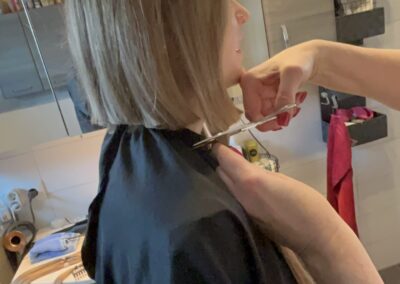 Haarspende für krebskranke Kinder